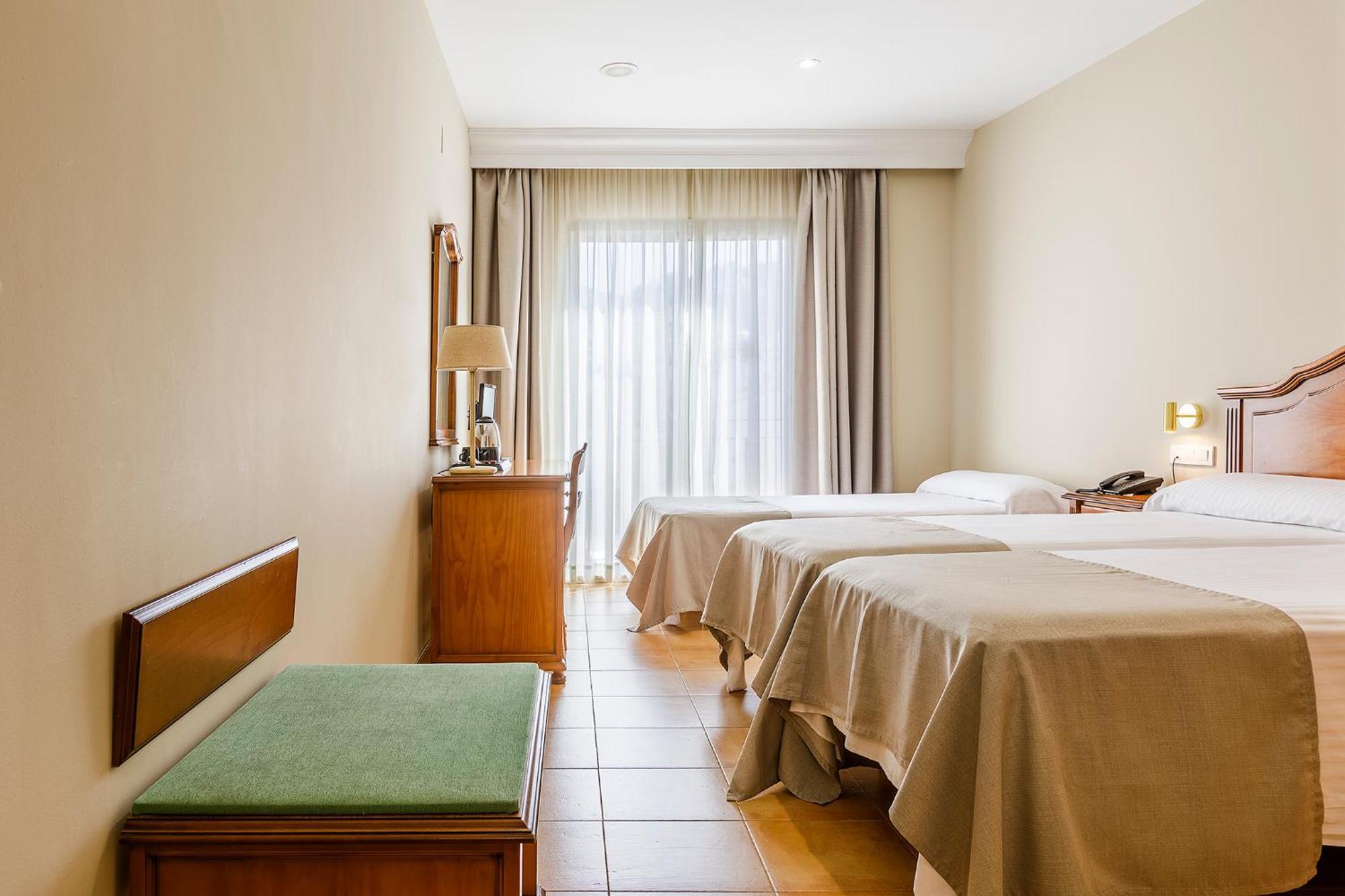 Hotel Almijara - Mares La Herradura  Εξωτερικό φωτογραφία